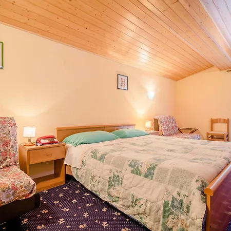 Hotell Genzianella 3*