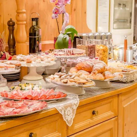 Genzianella Hotel 3*