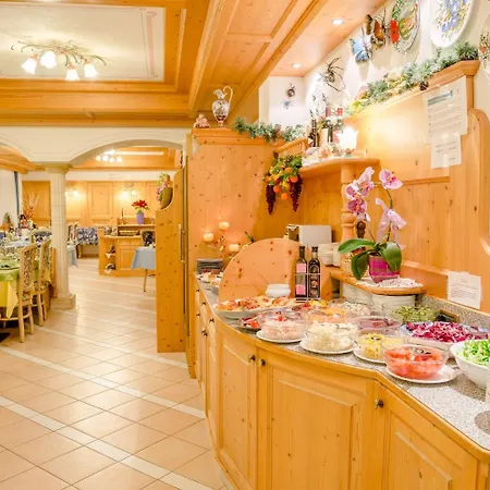 Genzianella Hotel 3*