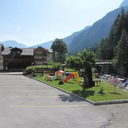 Szálloda Genzianella 3*