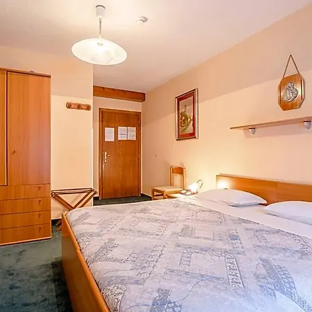 Hotel Genzianella 3*