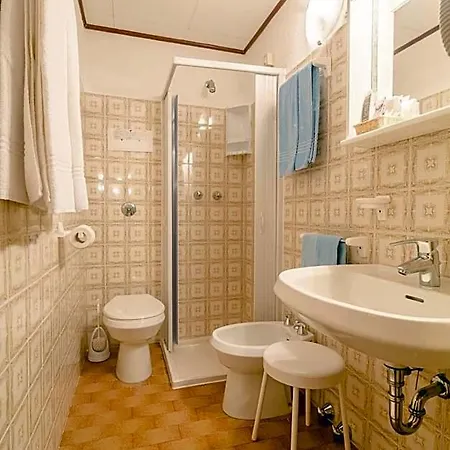 Hotel Genzianella 3*